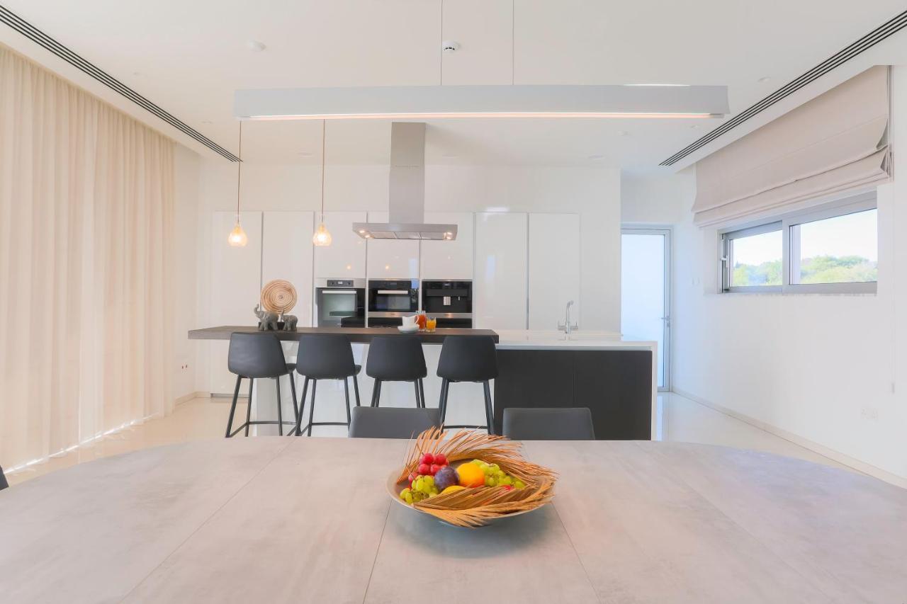 Sea Pearl Beachfront Villas - Breeze Ayia Napa Exteriér fotografie