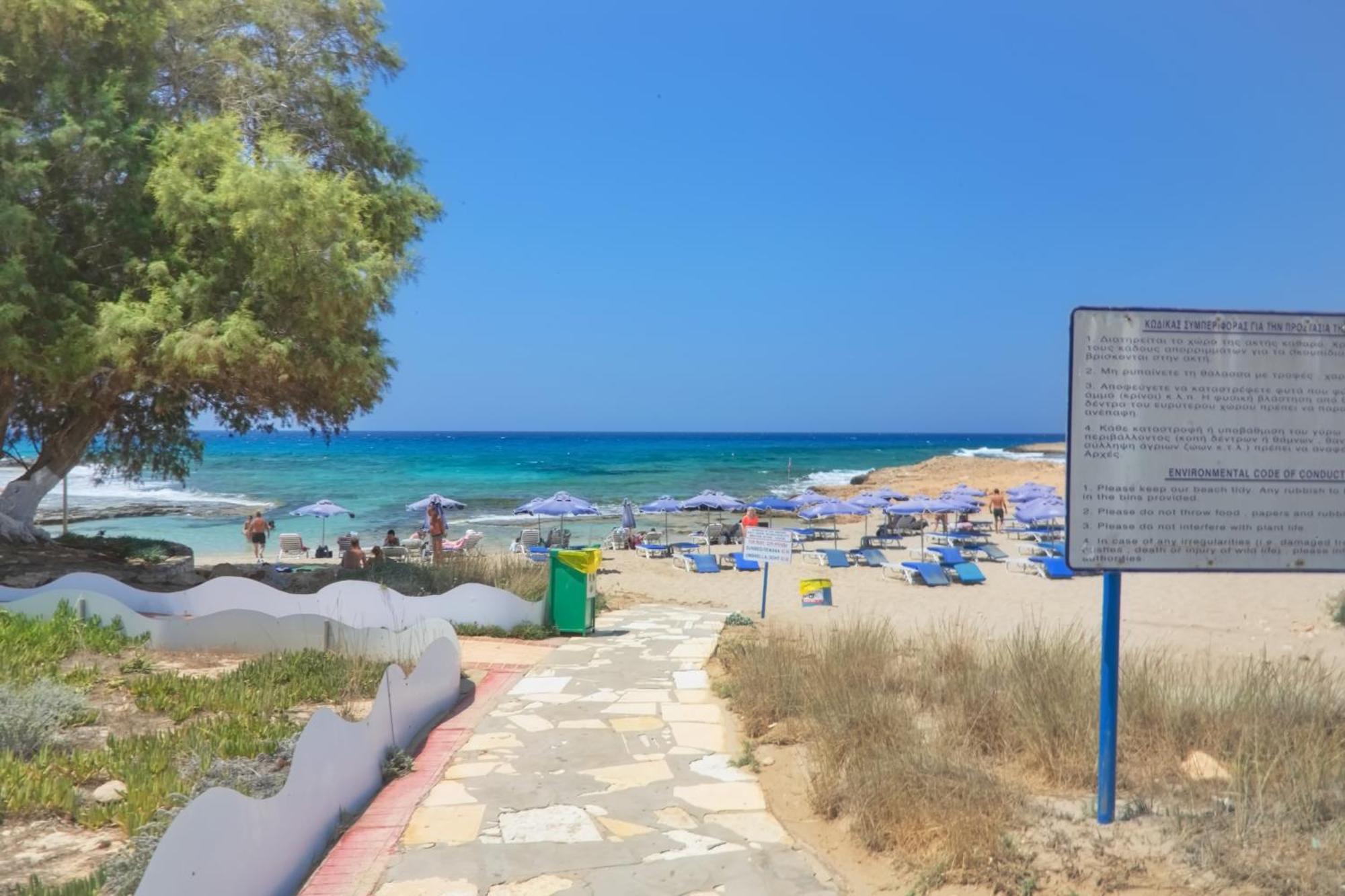 Sea Pearl Beachfront Villas - Breeze Ayia Napa Exteriér fotografie