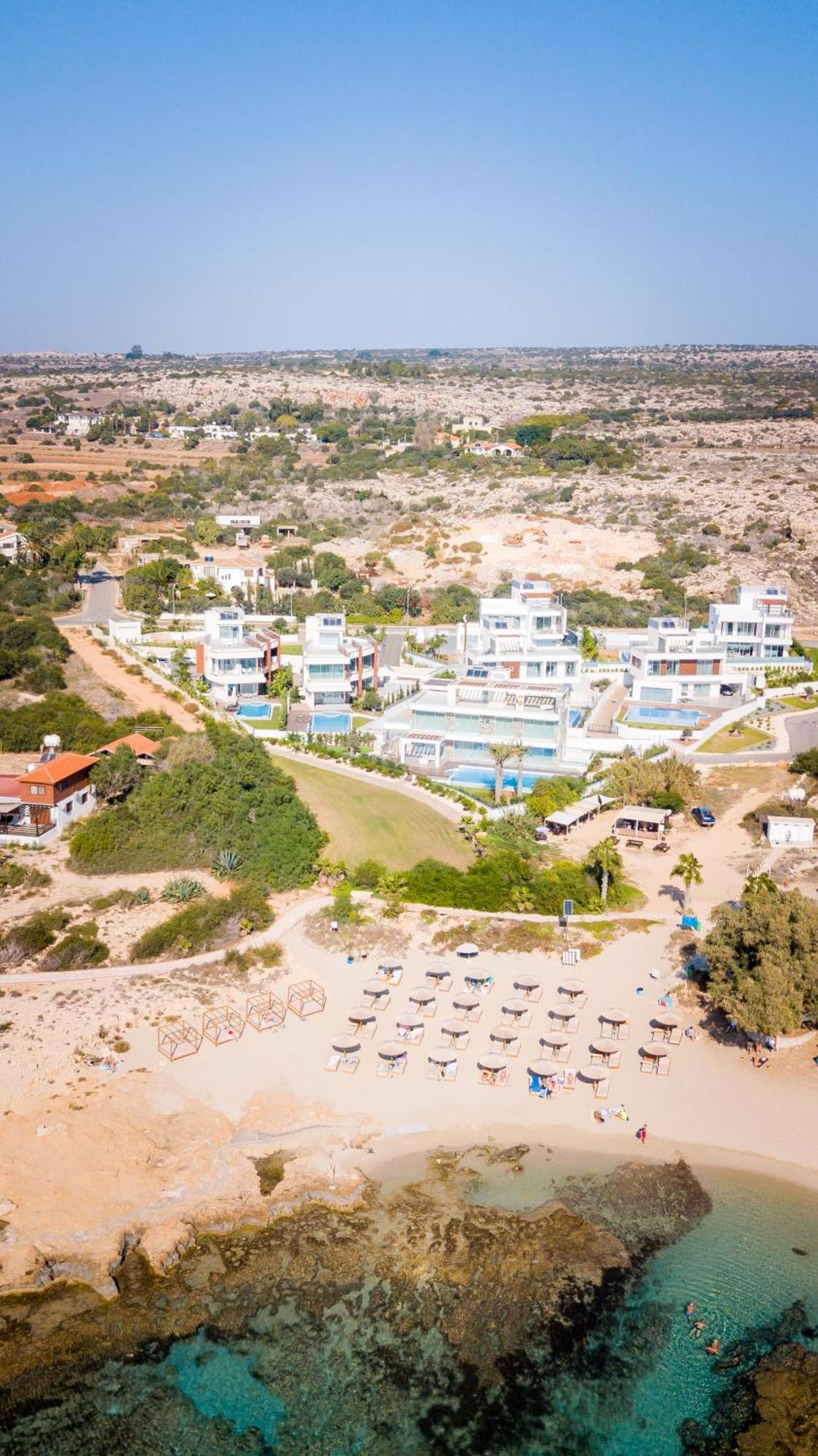 Sea Pearl Beachfront Villas - Breeze Ayia Napa Exteriér fotografie