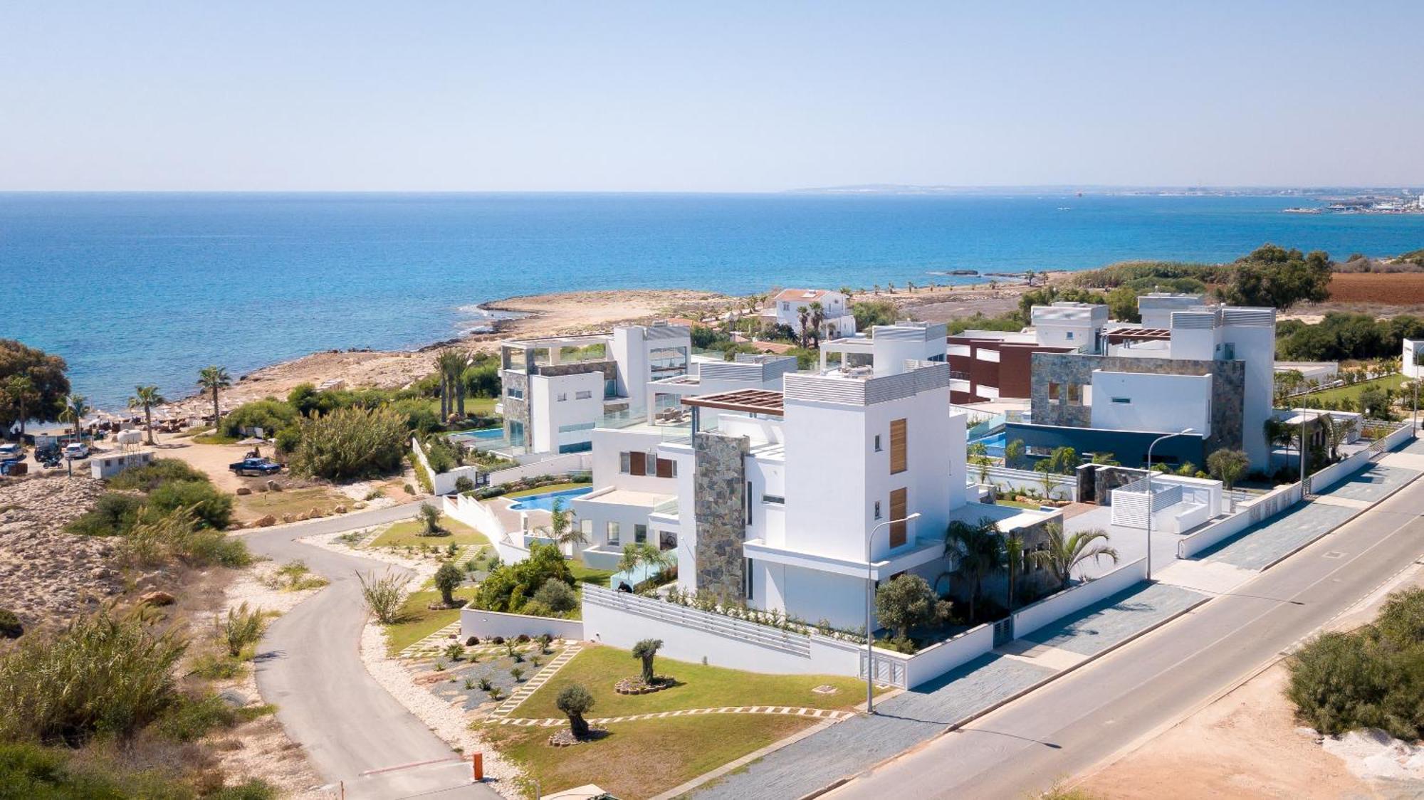Sea Pearl Beachfront Villas - Breeze Ayia Napa Exteriér fotografie